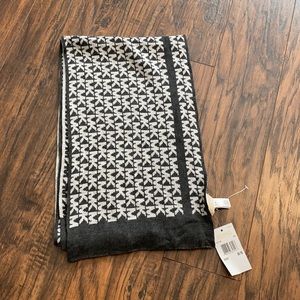 Michael Kors scarf